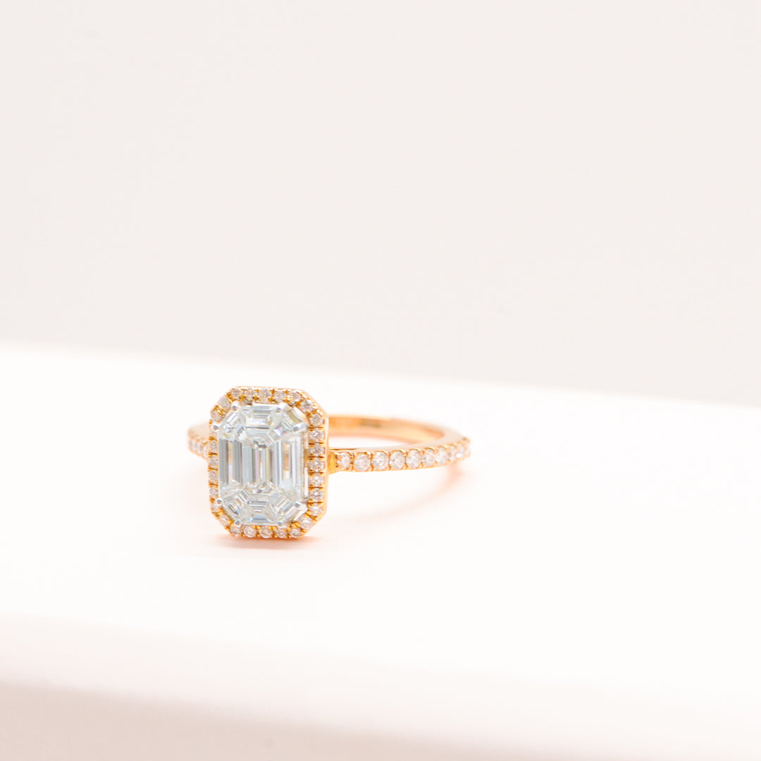 Emerald Diamond CLuster ring 
